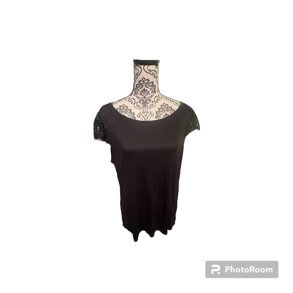 White House Black Market Sequin-Trimmed Cap Sleeve Tee - EUC